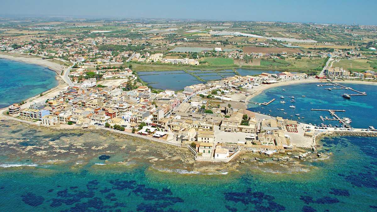 Tour fotografico tra i vicoli e i porticcioli di Marzamemi all’alba e al tramonto